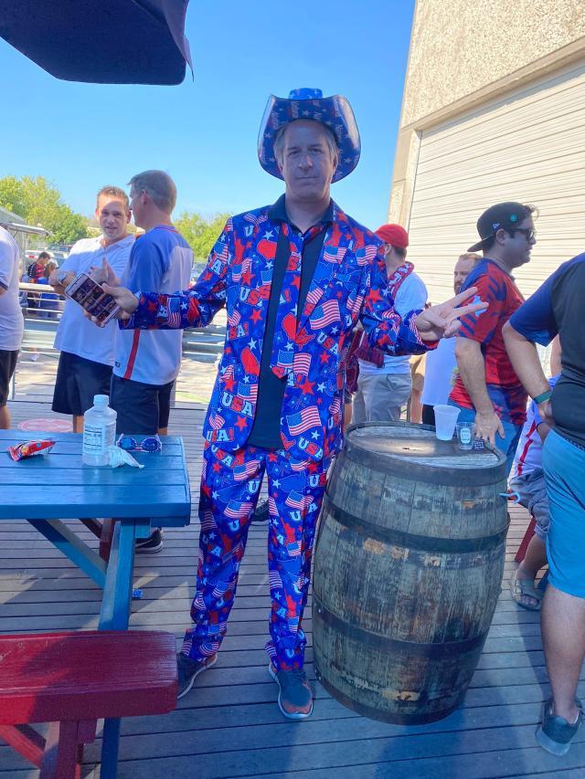 开云体育在线-拜仁在找莱万接班人?美国18岁中锋世预赛2场3球